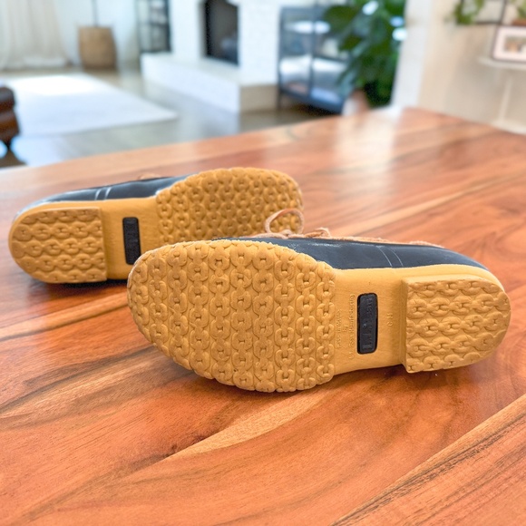 Women's Rubber Moc Bean Boots - Picture 5 of 5